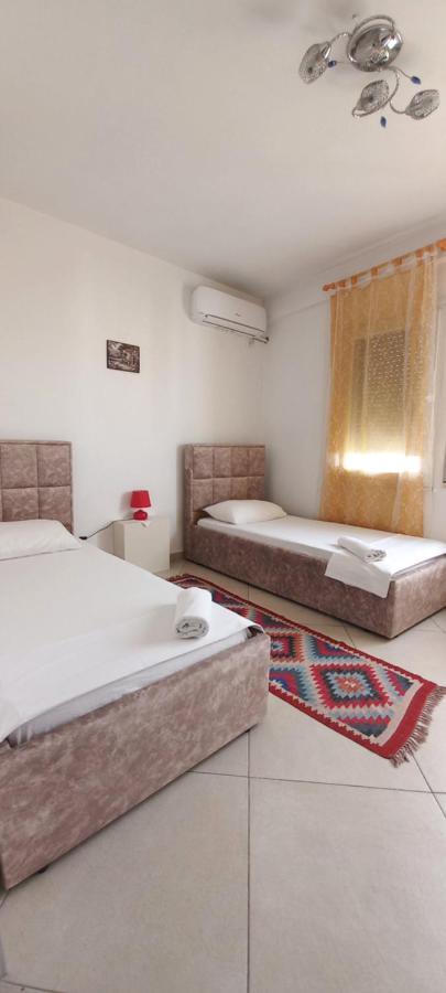 Guesthouse Bela Tirana Exterior foto